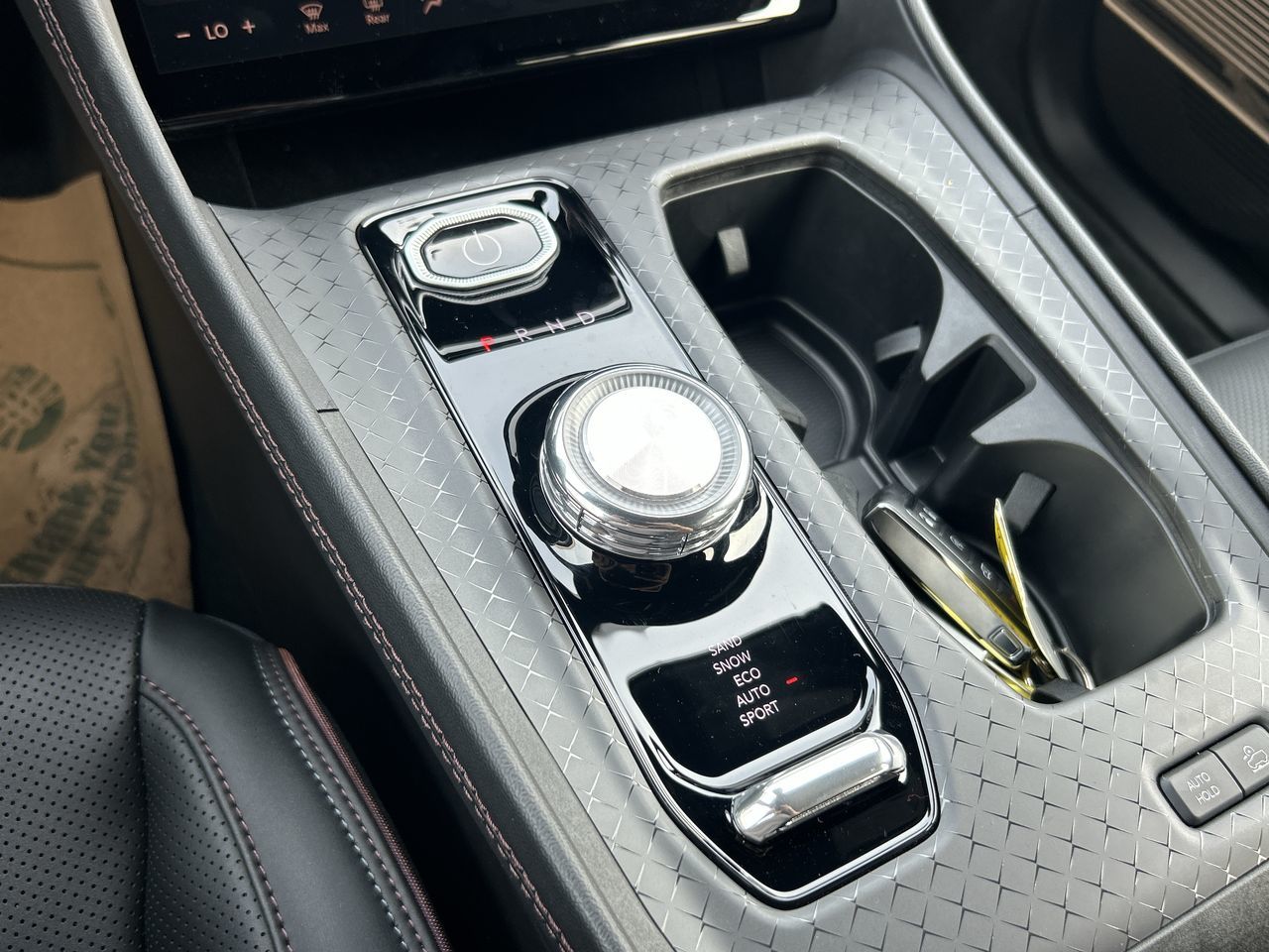 2024 Jeep Wagoneer S