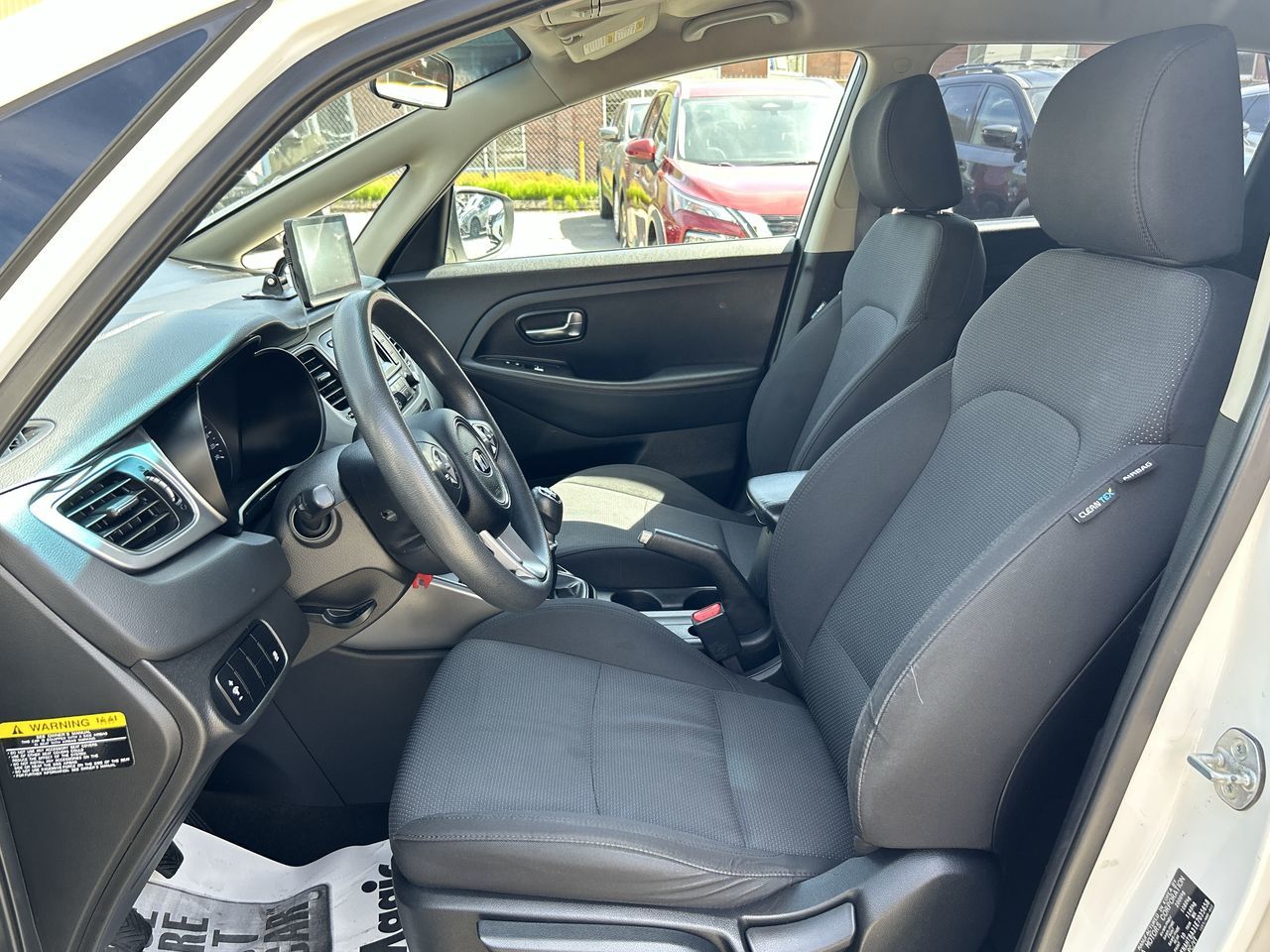 2014 Kia Rondo in Vancouver, British Columbia