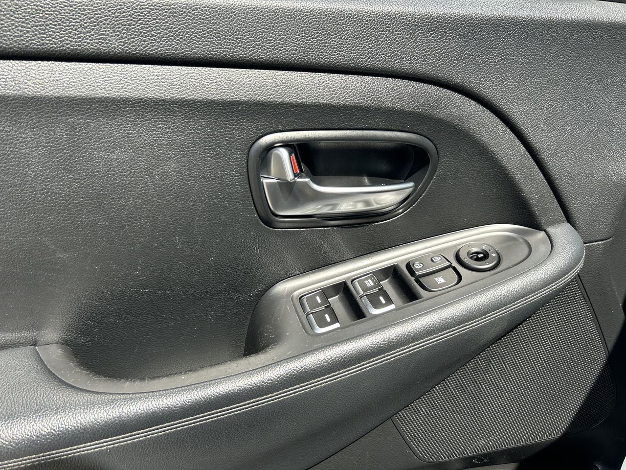2014 Kia Rondo in Vancouver, British Columbia