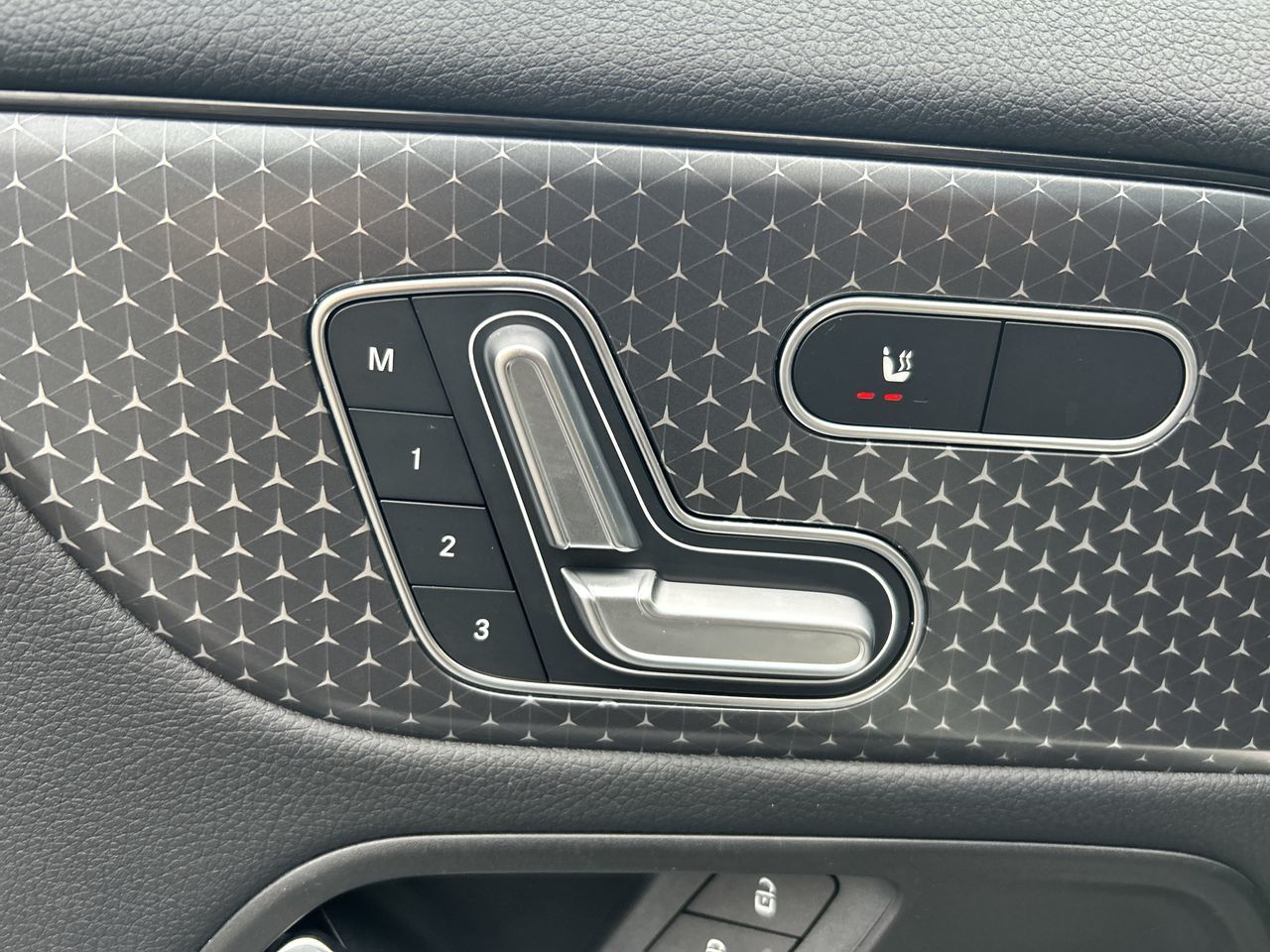 2026 Mercedes-Benz GLA250