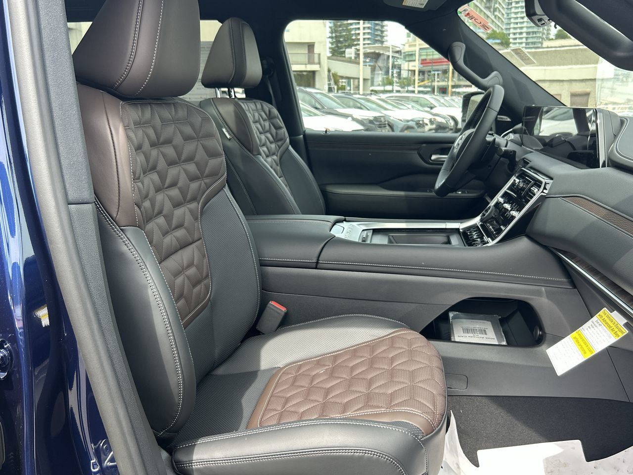 2025 Nissan Armada in Vancouver, British Columbia
