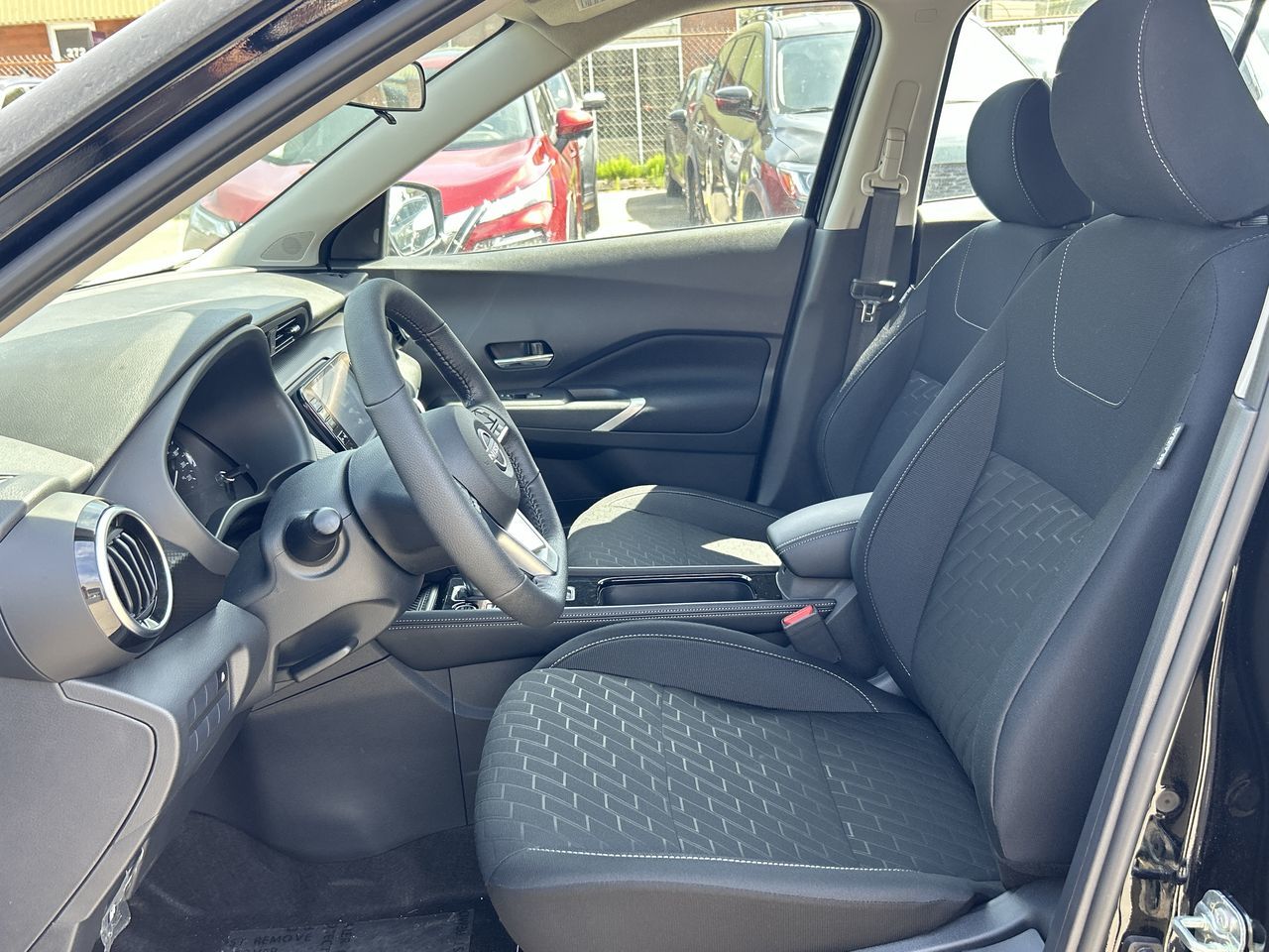 2025 Nissan Kicks Play in Vancouver, British Columbia