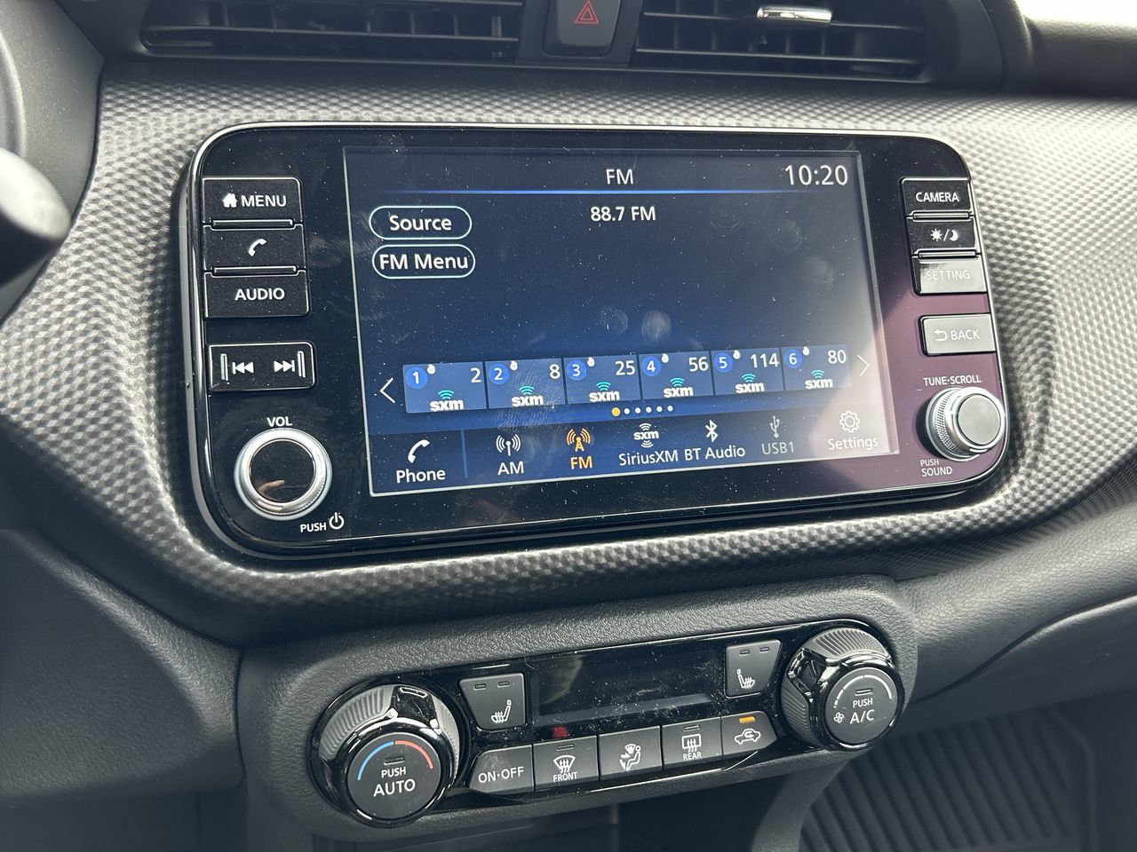 2025 Nissan Kicks Play in Vancouver, British Columbia