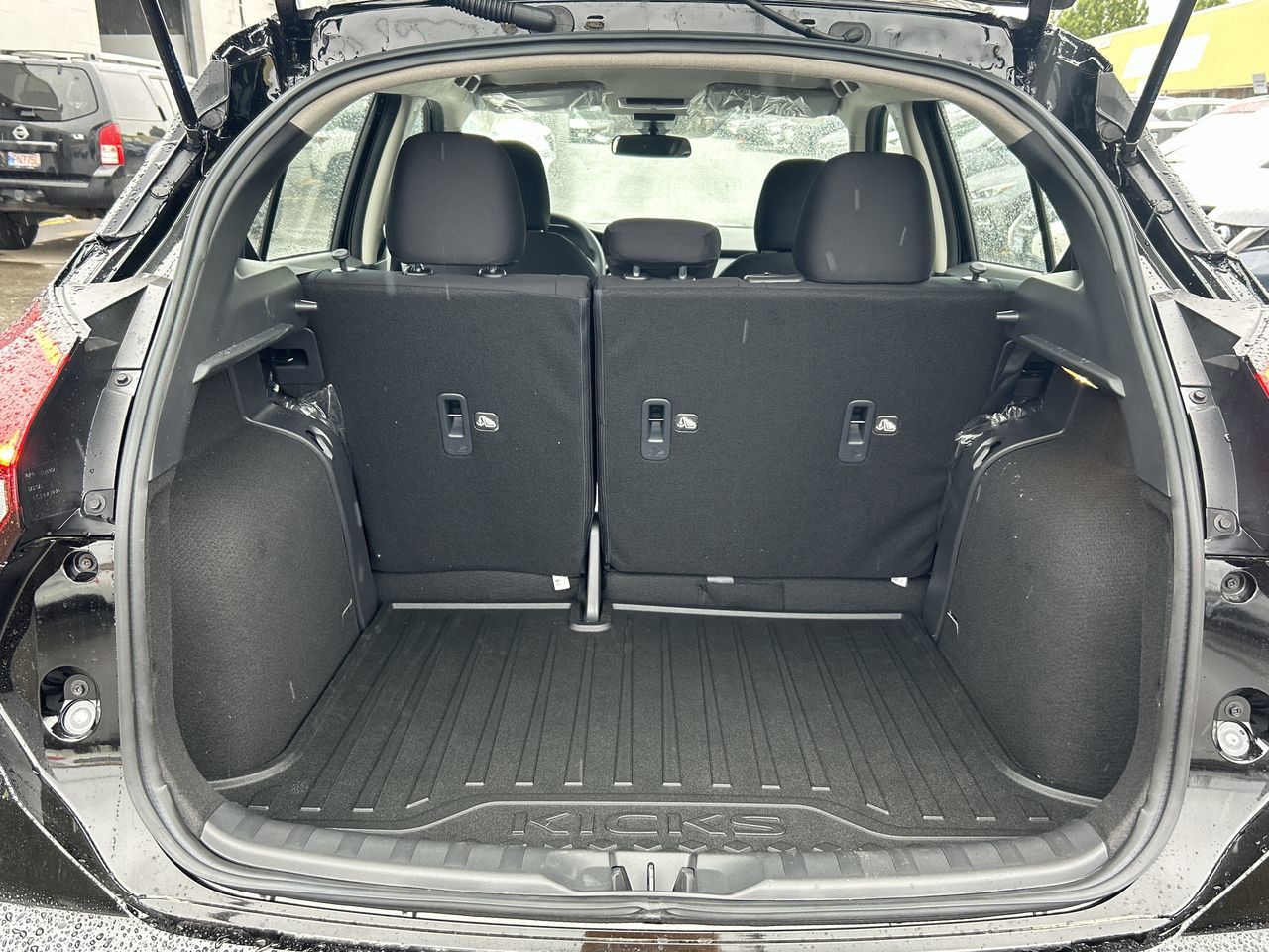 2025 Nissan Kicks Play in Vancouver, British Columbia