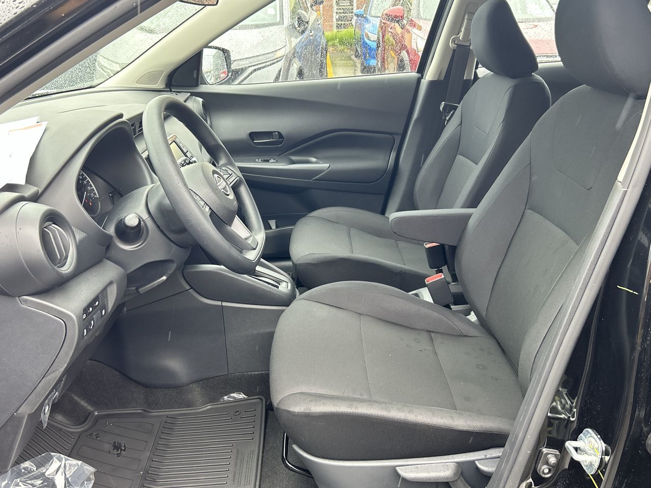 2025 Nissan Kicks Play in Vancouver, British Columbia