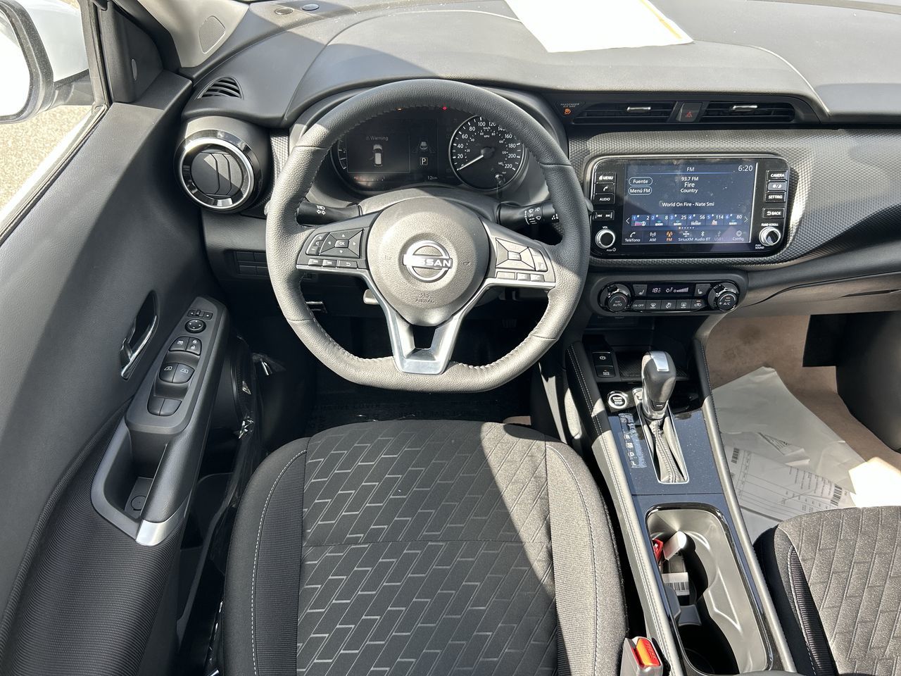 2025 Nissan Kicks Play in Vancouver, British Columbia