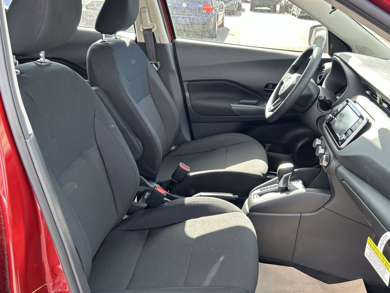 Nissan Kicks Play  2025 à Vancouver, Colombie-Britannique