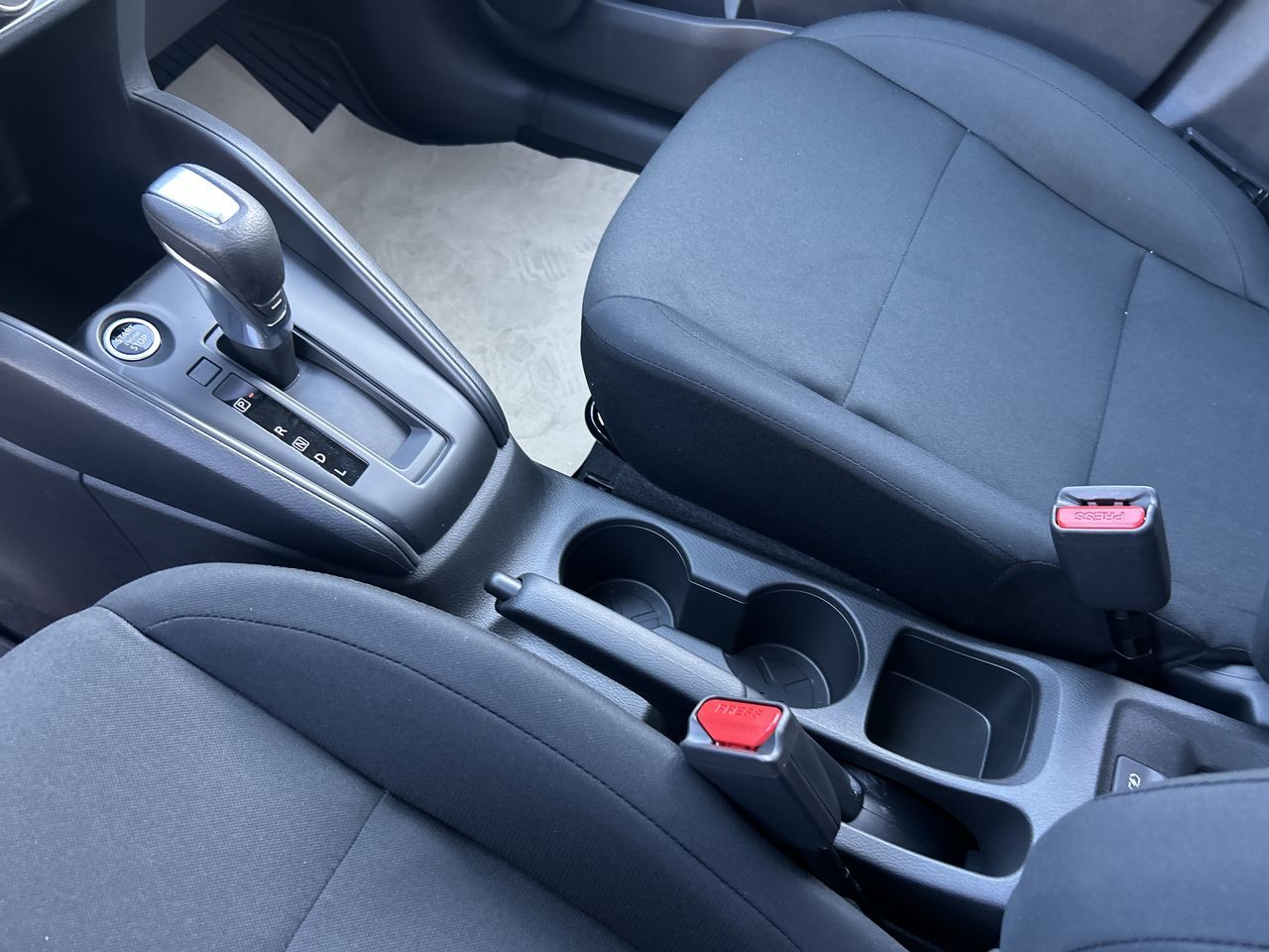 2025 Nissan Kicks Play in Vancouver, British Columbia