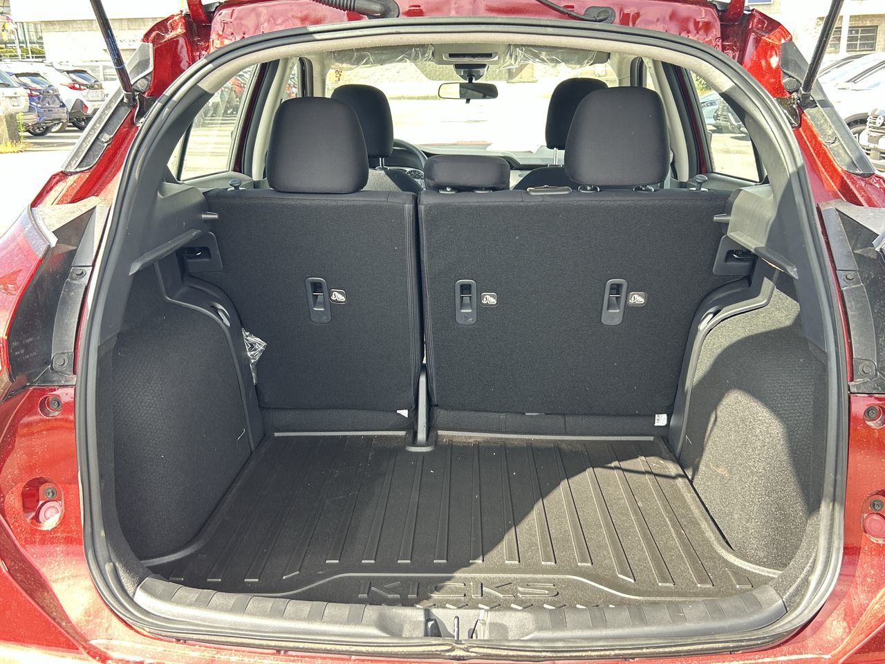 Nissan Kicks Play  2025 à Vancouver, Colombie-Britannique