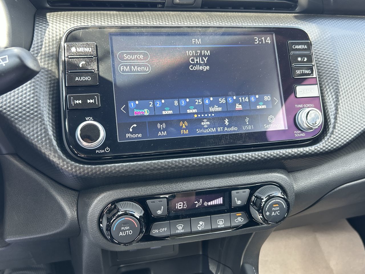 2025 Nissan Kicks Play in Vancouver, British Columbia
