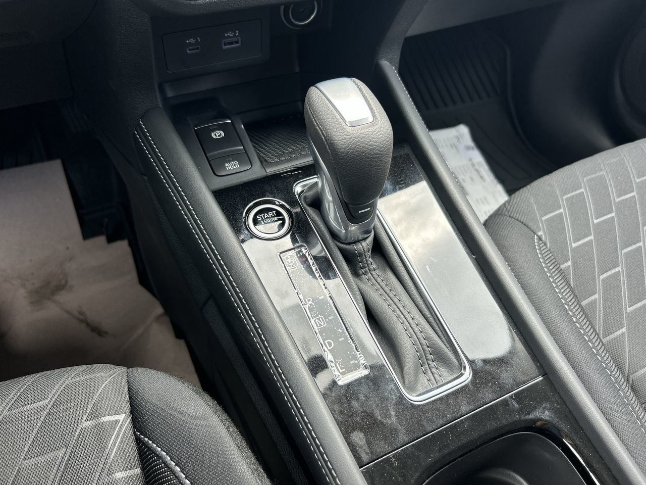 2025 Nissan Kicks Play in Vancouver, British Columbia