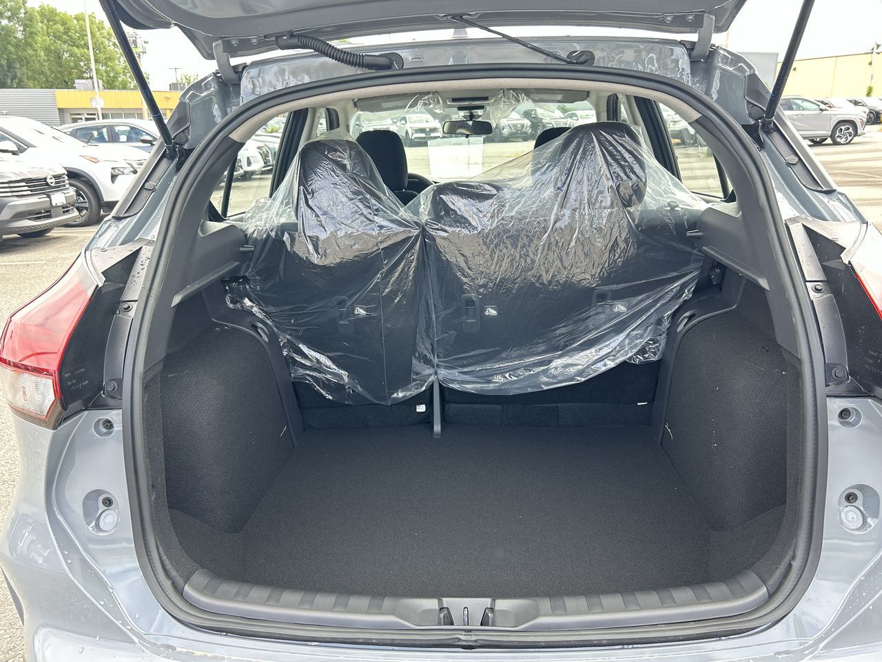 2025 Nissan Kicks Play in Vancouver, British Columbia