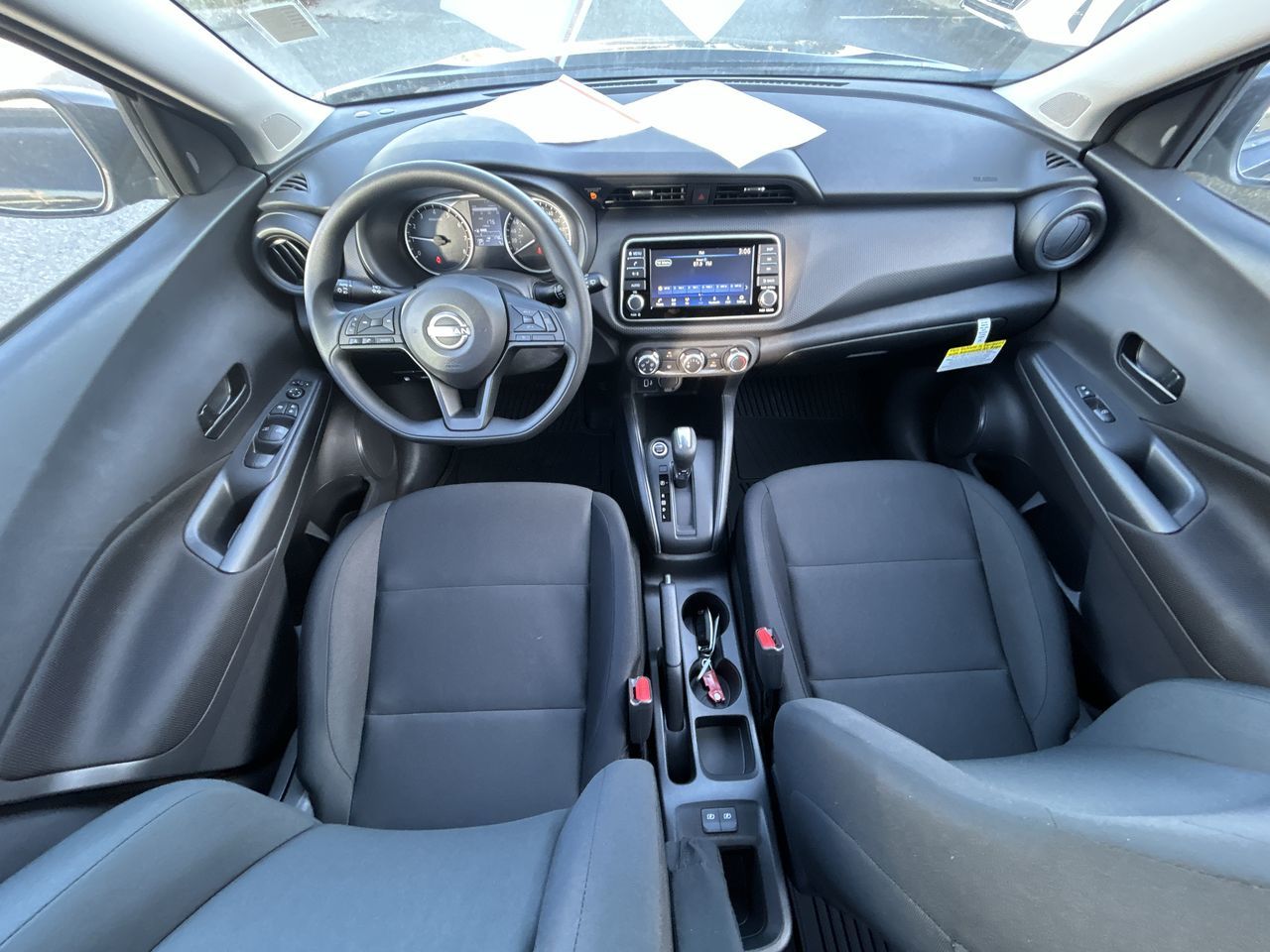 2025 Nissan Kicks Play in Vancouver, British Columbia