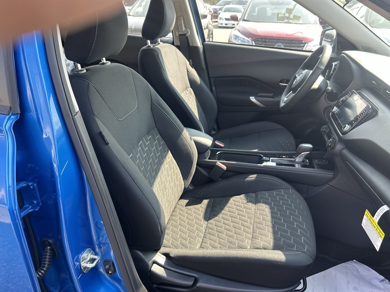 2025 Nissan Kicks Play