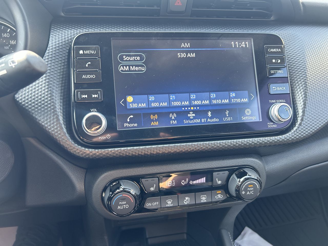 2025 Nissan Kicks Play