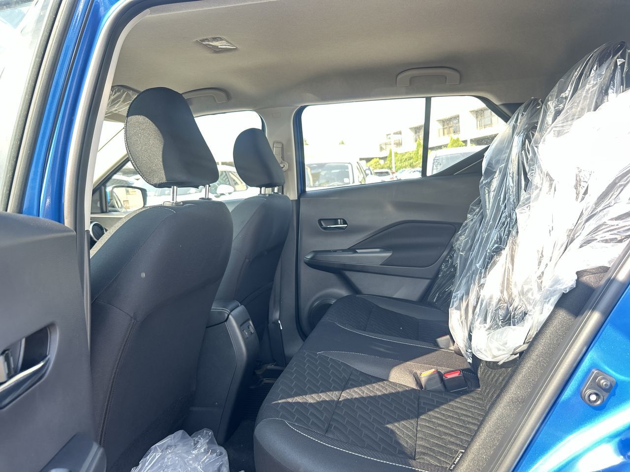 2025 Nissan Kicks Play