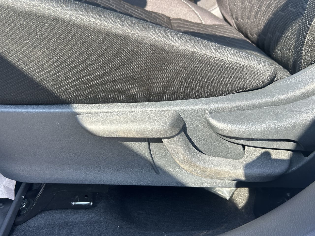 2025 Nissan Kicks Play