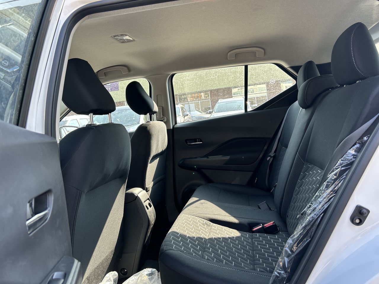 2025 Nissan Kicks Play