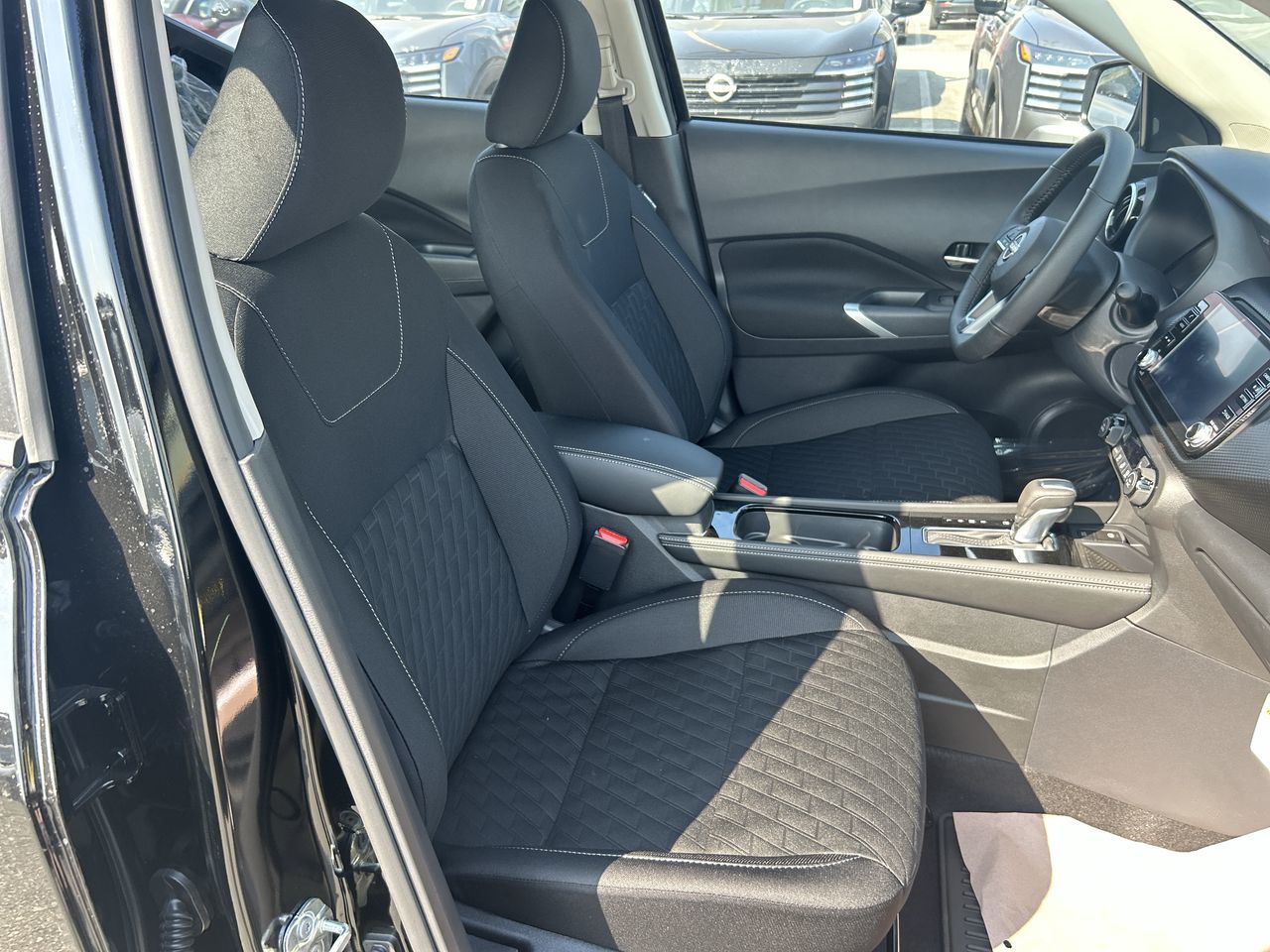 2025 Nissan Kicks Play in Vancouver, British Columbia