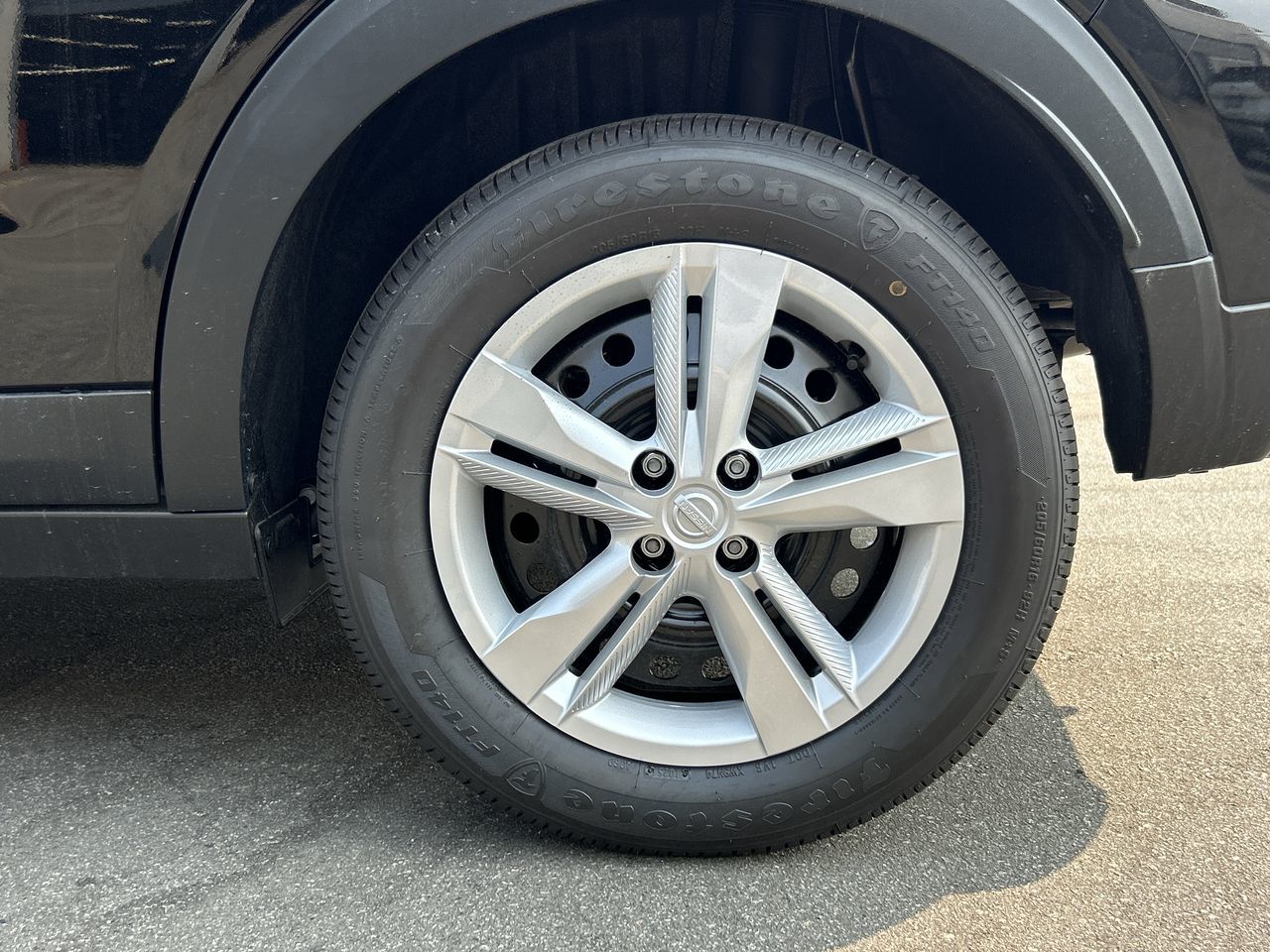 2025 Nissan Kicks Play