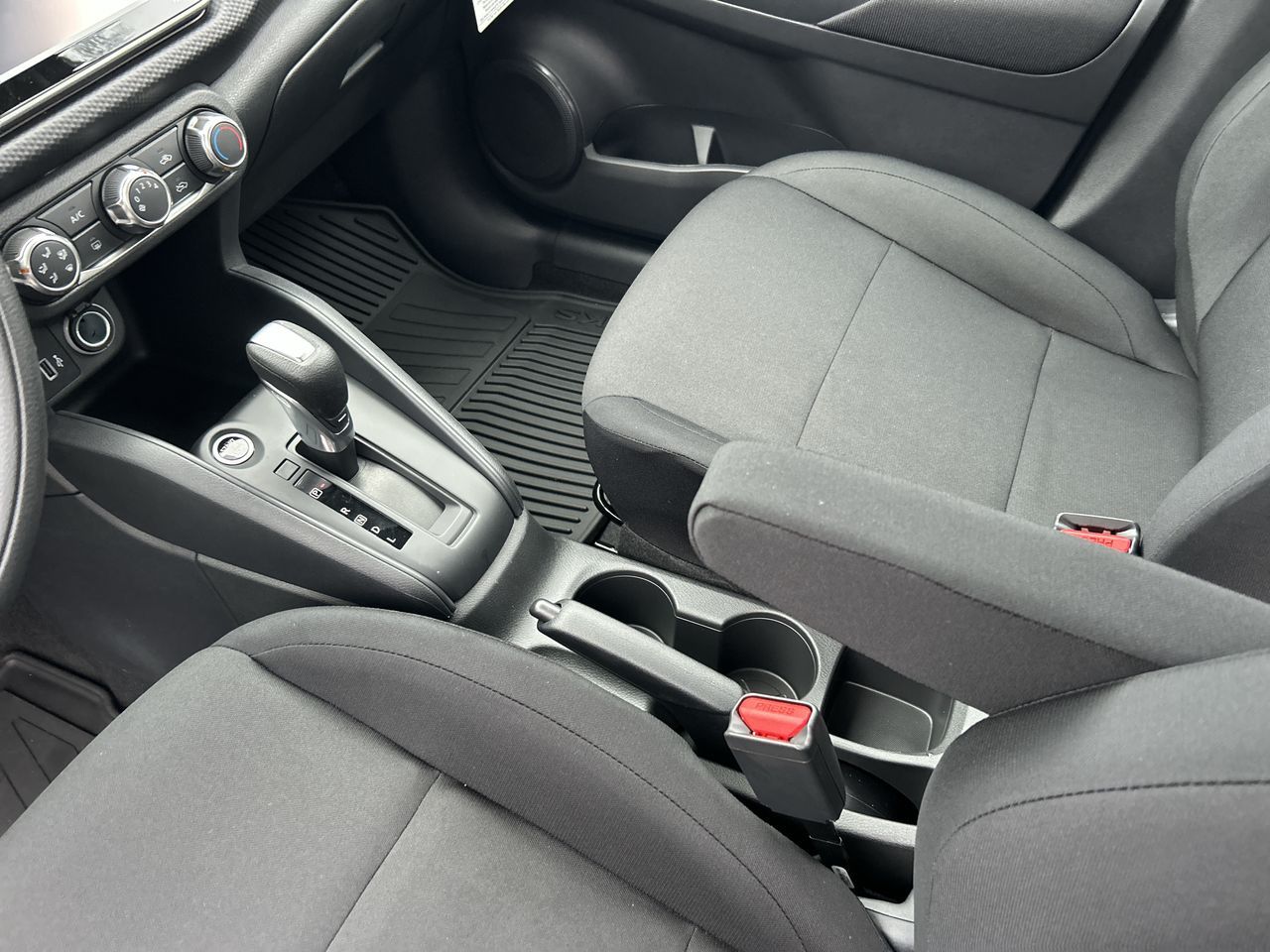 Nissan Kicks Play  2025 à Vancouver, Colombie-Britannique