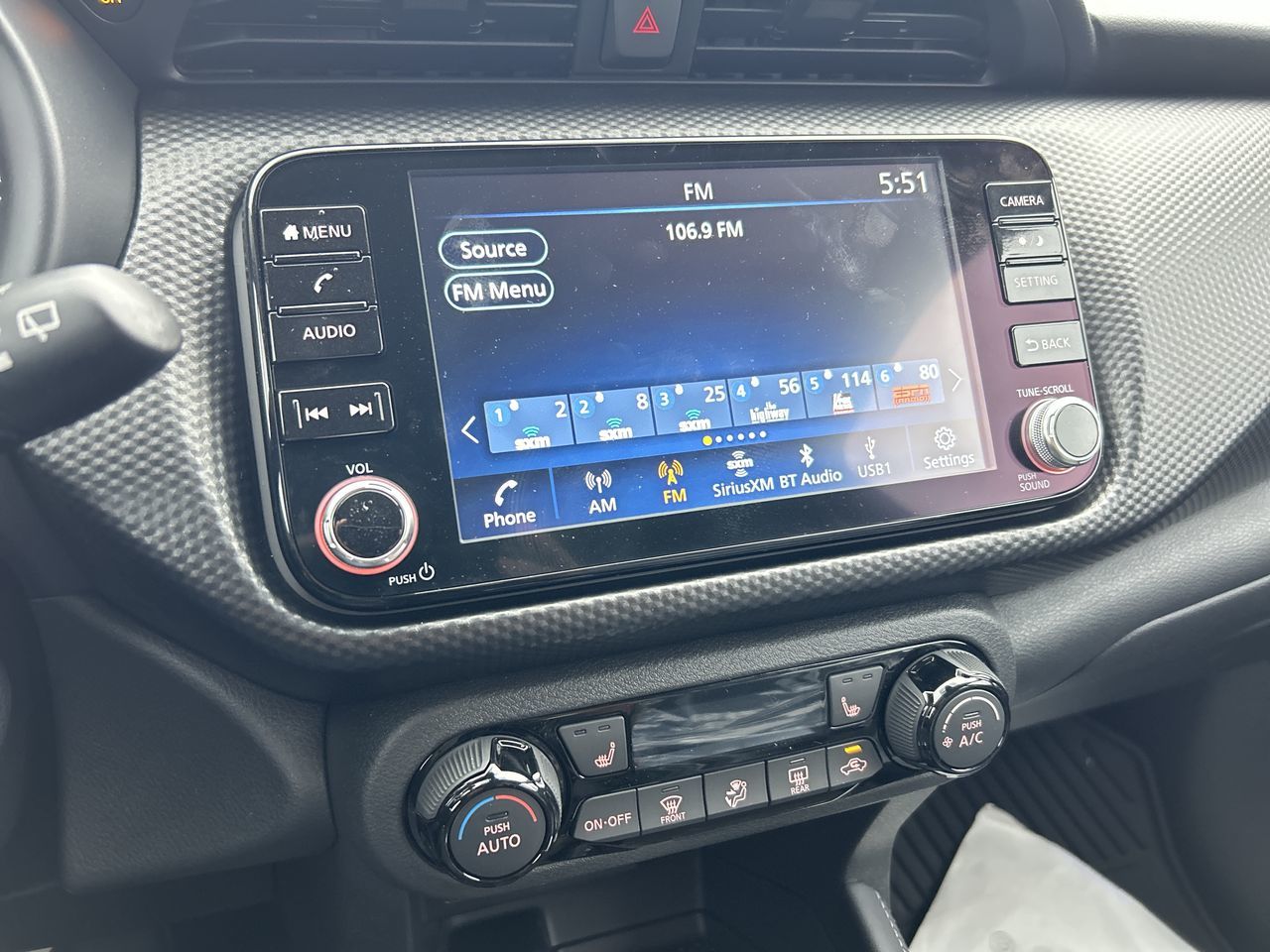 2025 Nissan Kicks Play in Vancouver, British Columbia