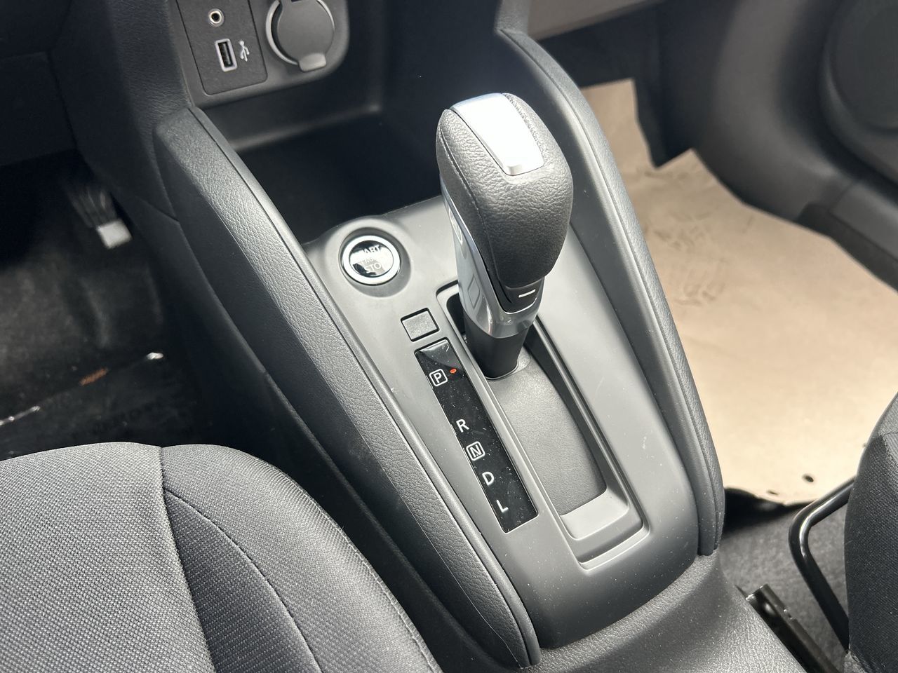 2025 Nissan Kicks Play in Vancouver, British Columbia