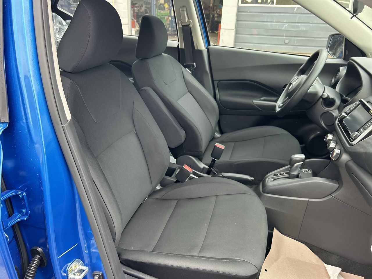 2025 Nissan Kicks Play in Vancouver, British Columbia