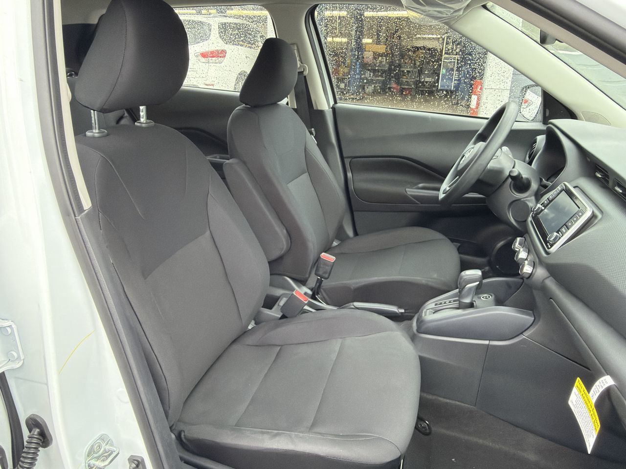 2025 Nissan Kicks Play
