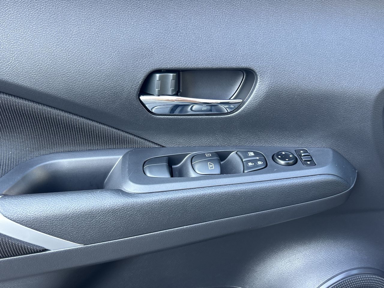 2023 Nissan Kicks