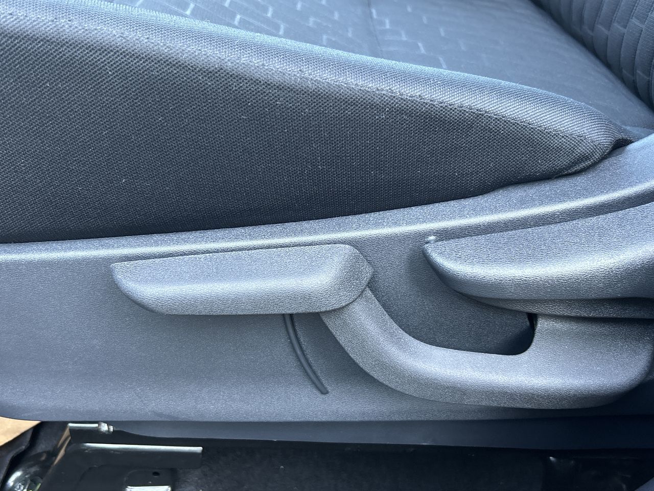 2023 Nissan Kicks