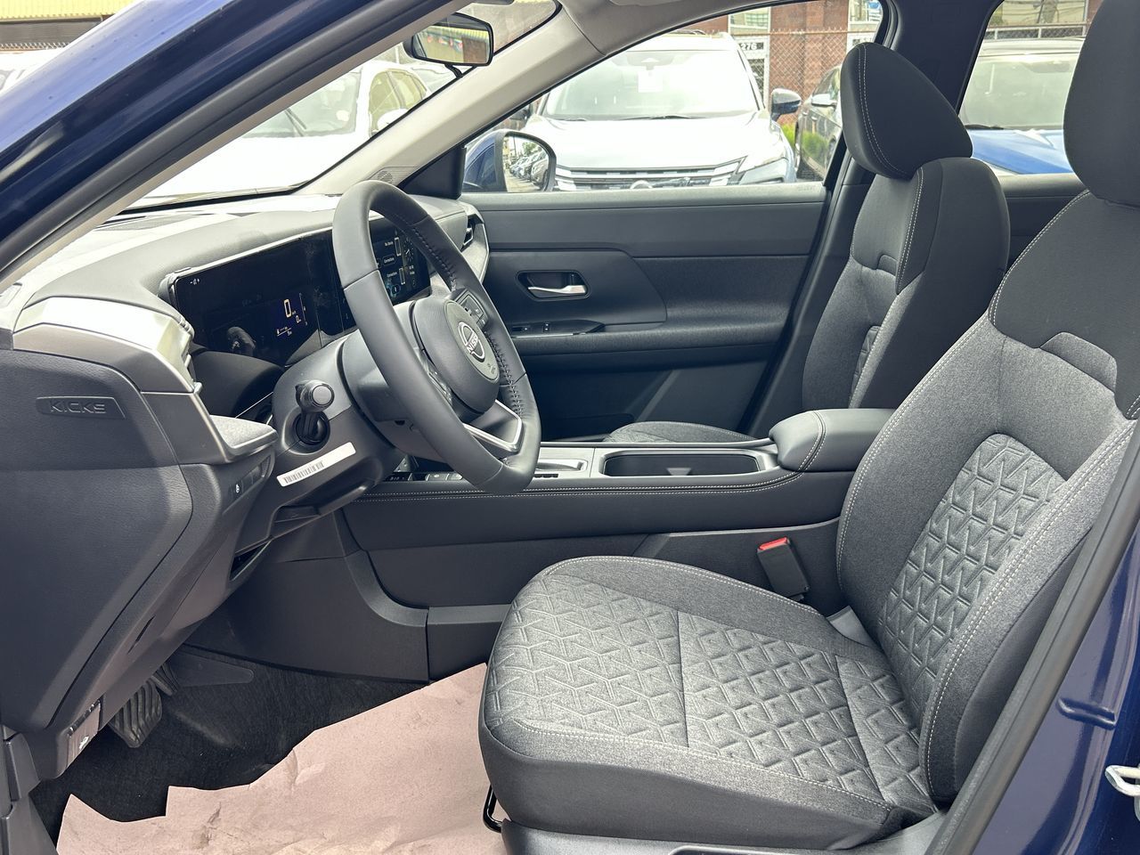 2025 Nissan Kicks in Vancouver, British Columbia