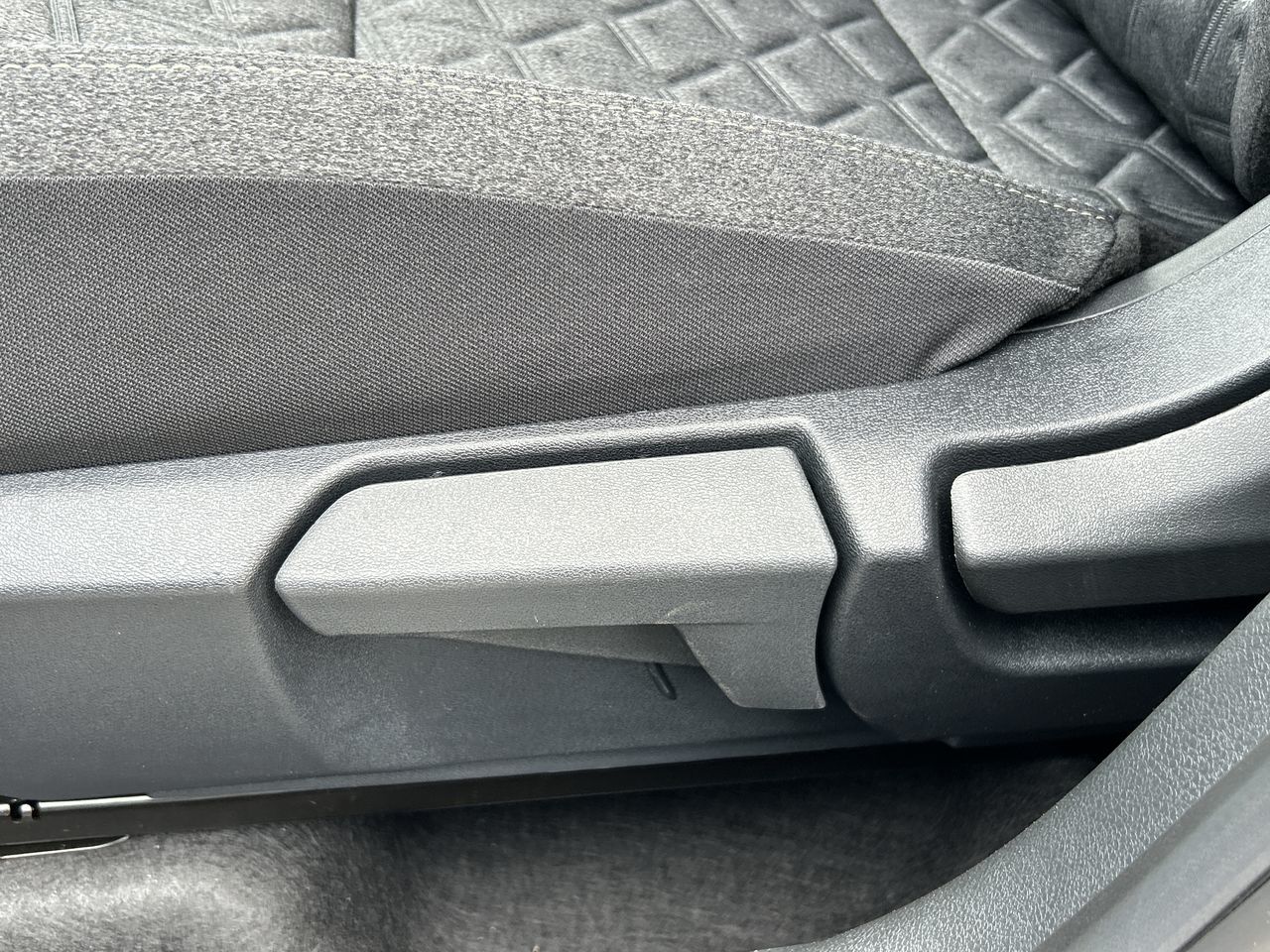 2025 Nissan Kicks in Vancouver, British Columbia