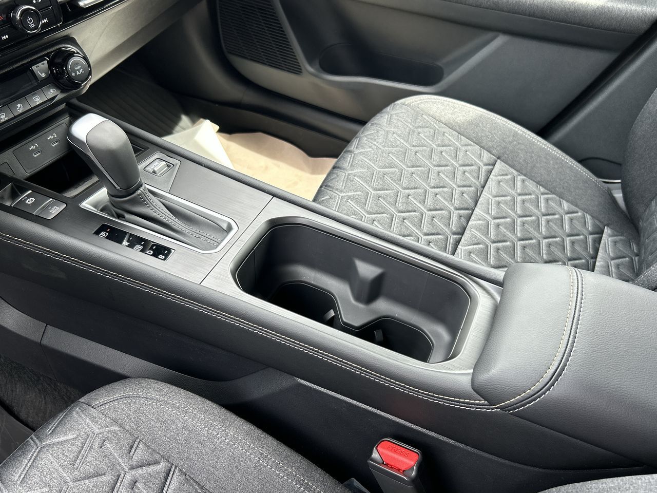2025 Nissan Kicks in Vancouver, British Columbia