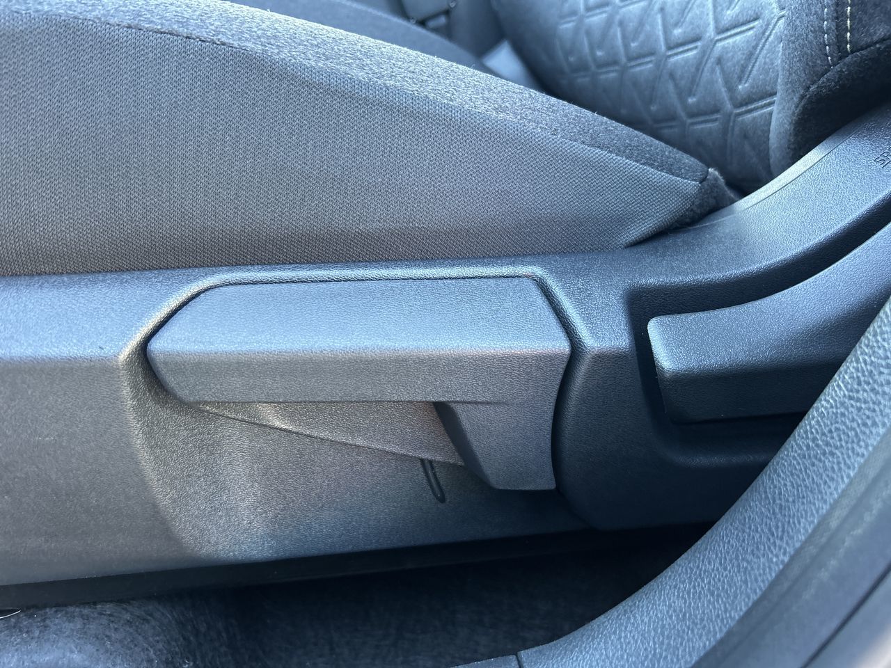 2025 Nissan Kicks in Vancouver, British Columbia