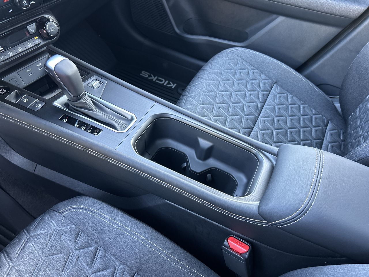 2025 Nissan Kicks in Vancouver, British Columbia