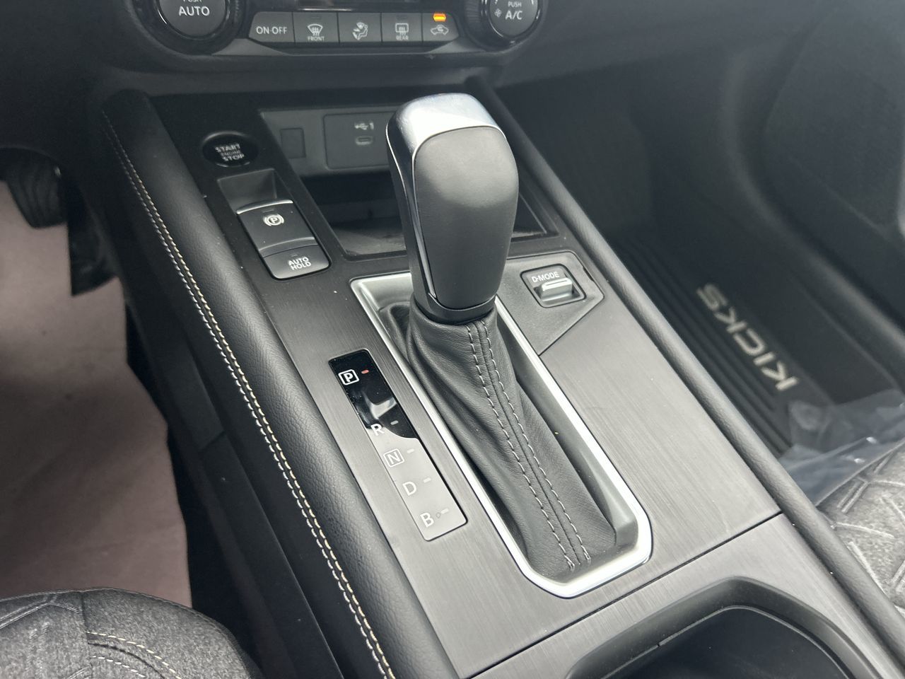 2025 Nissan Kicks in Vancouver, British Columbia