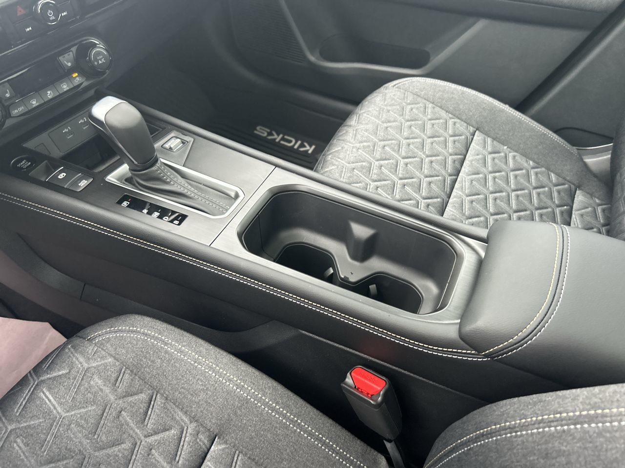 2025 Nissan Kicks in Vancouver, British Columbia