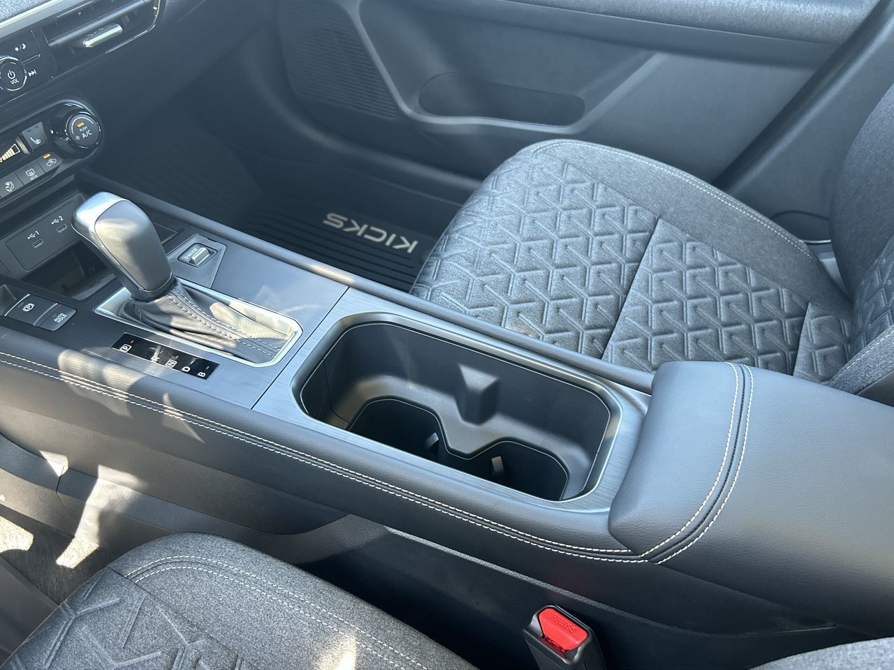 2025 Nissan Kicks in Vancouver, British Columbia