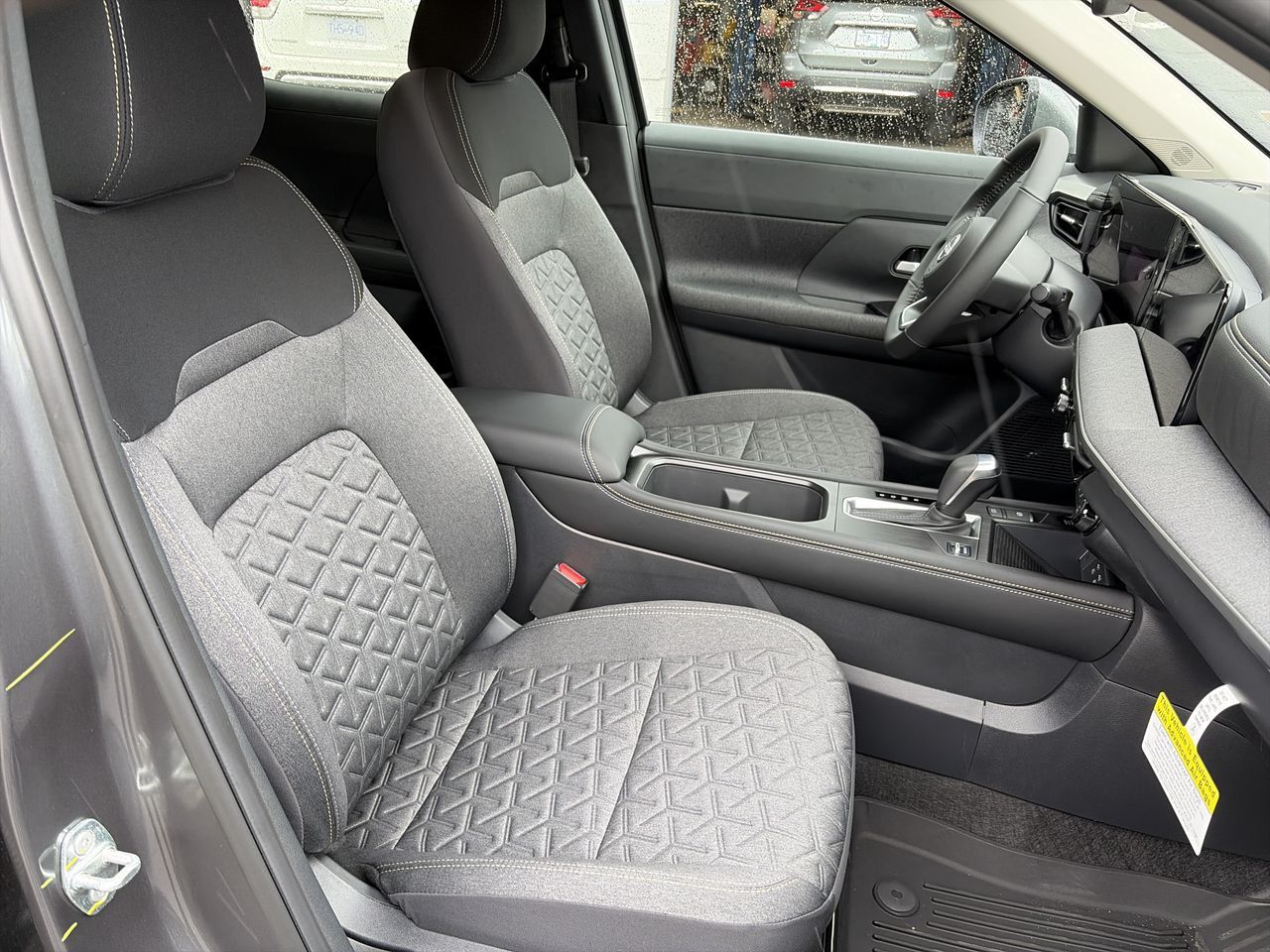 2025 Nissan Kicks