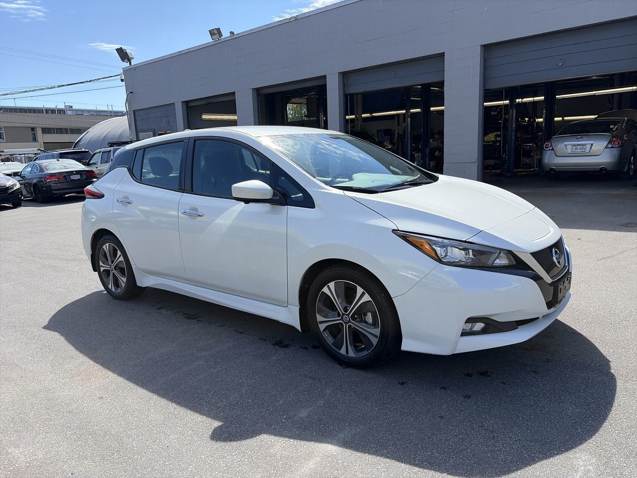 2021  Leaf