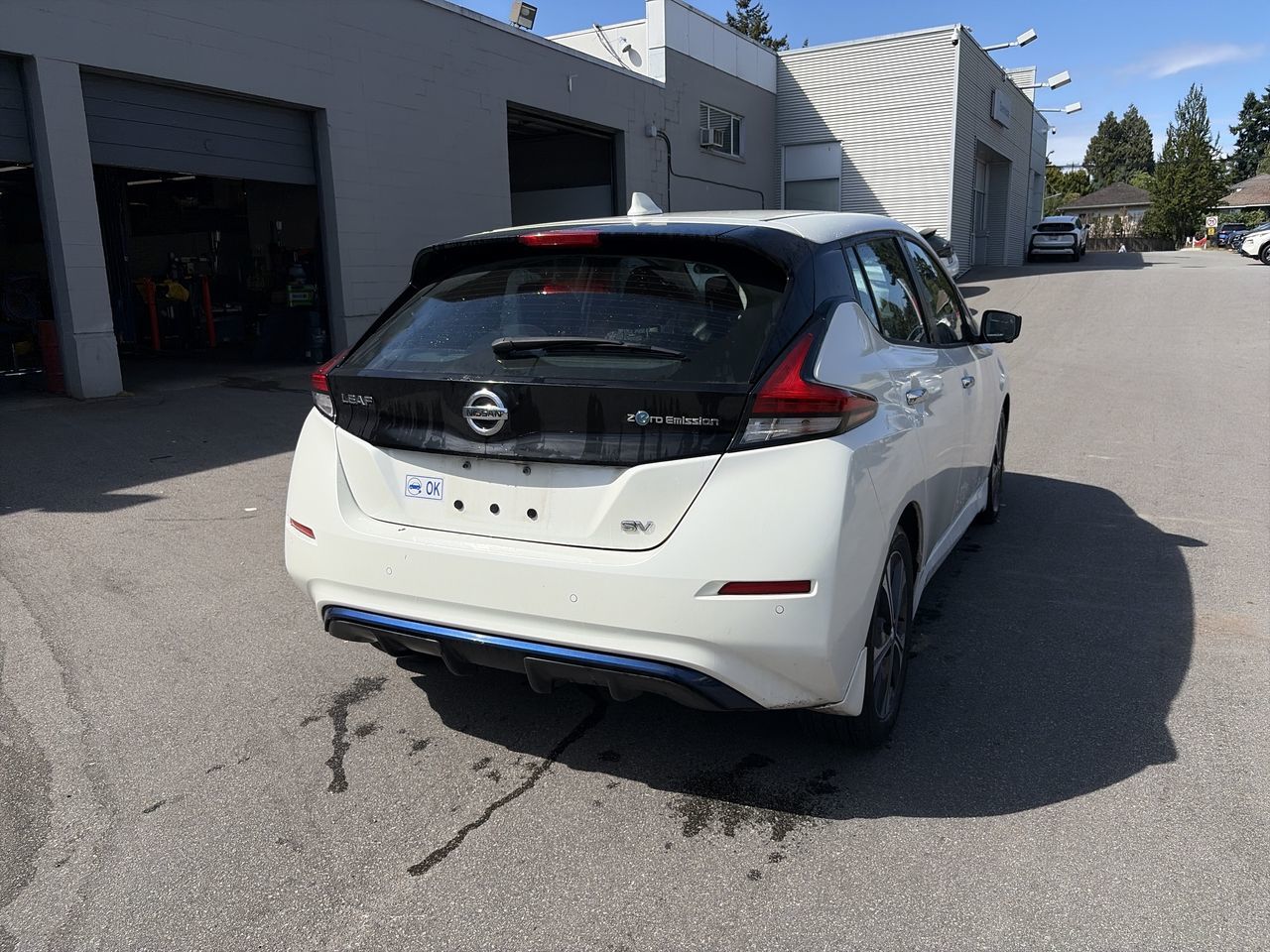 2021  Leaf