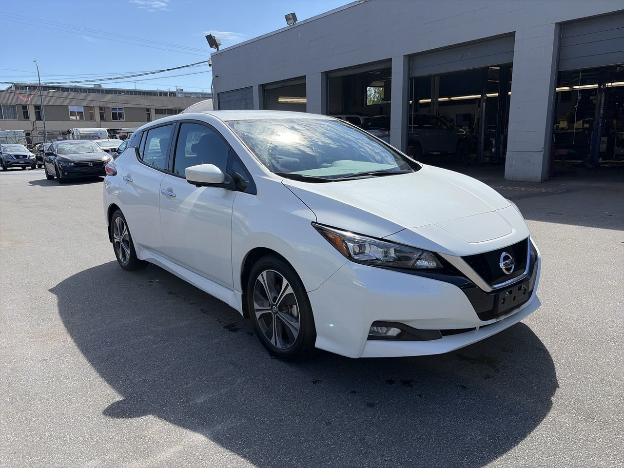 2021  Leaf