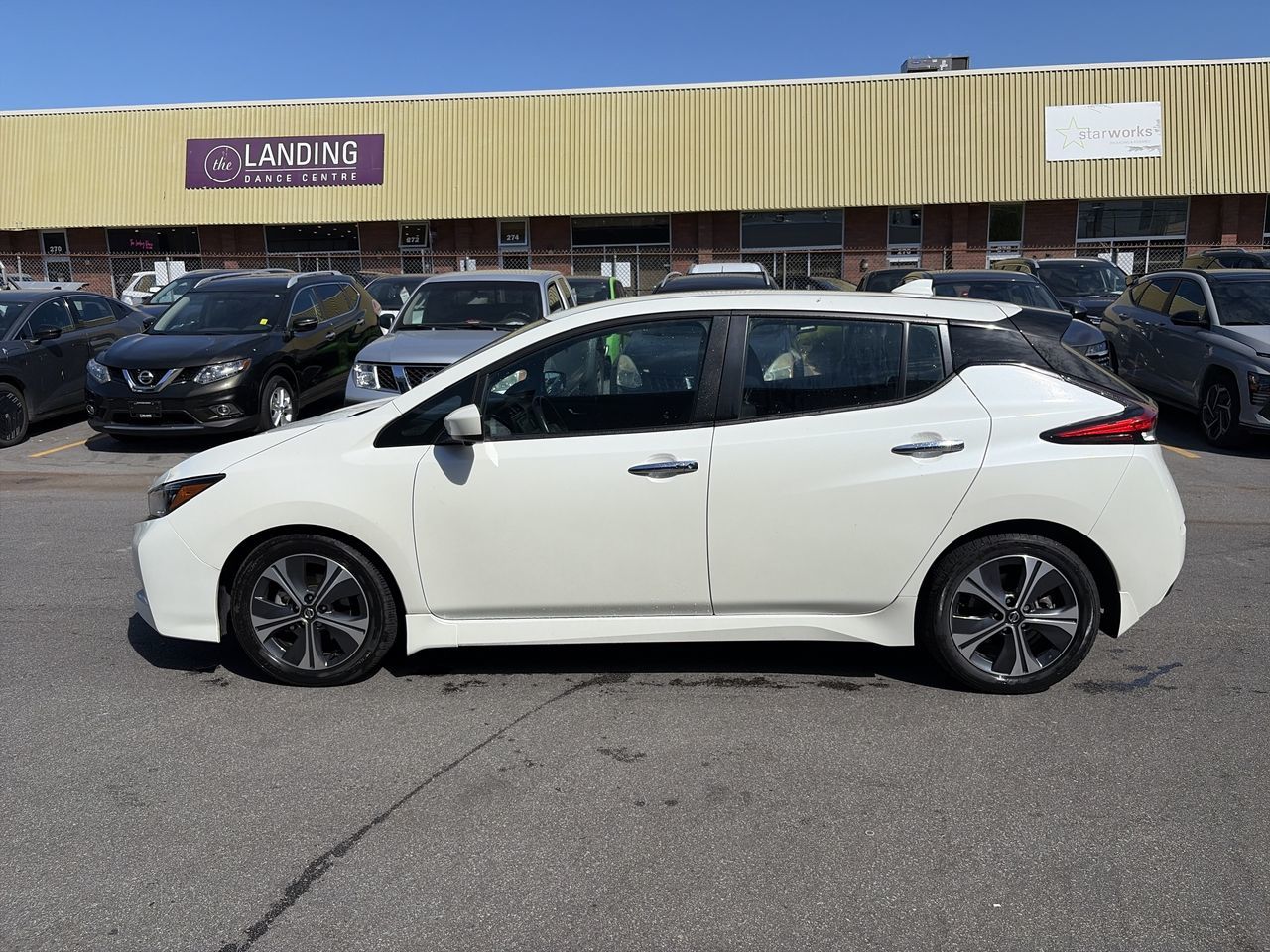 2021  Leaf