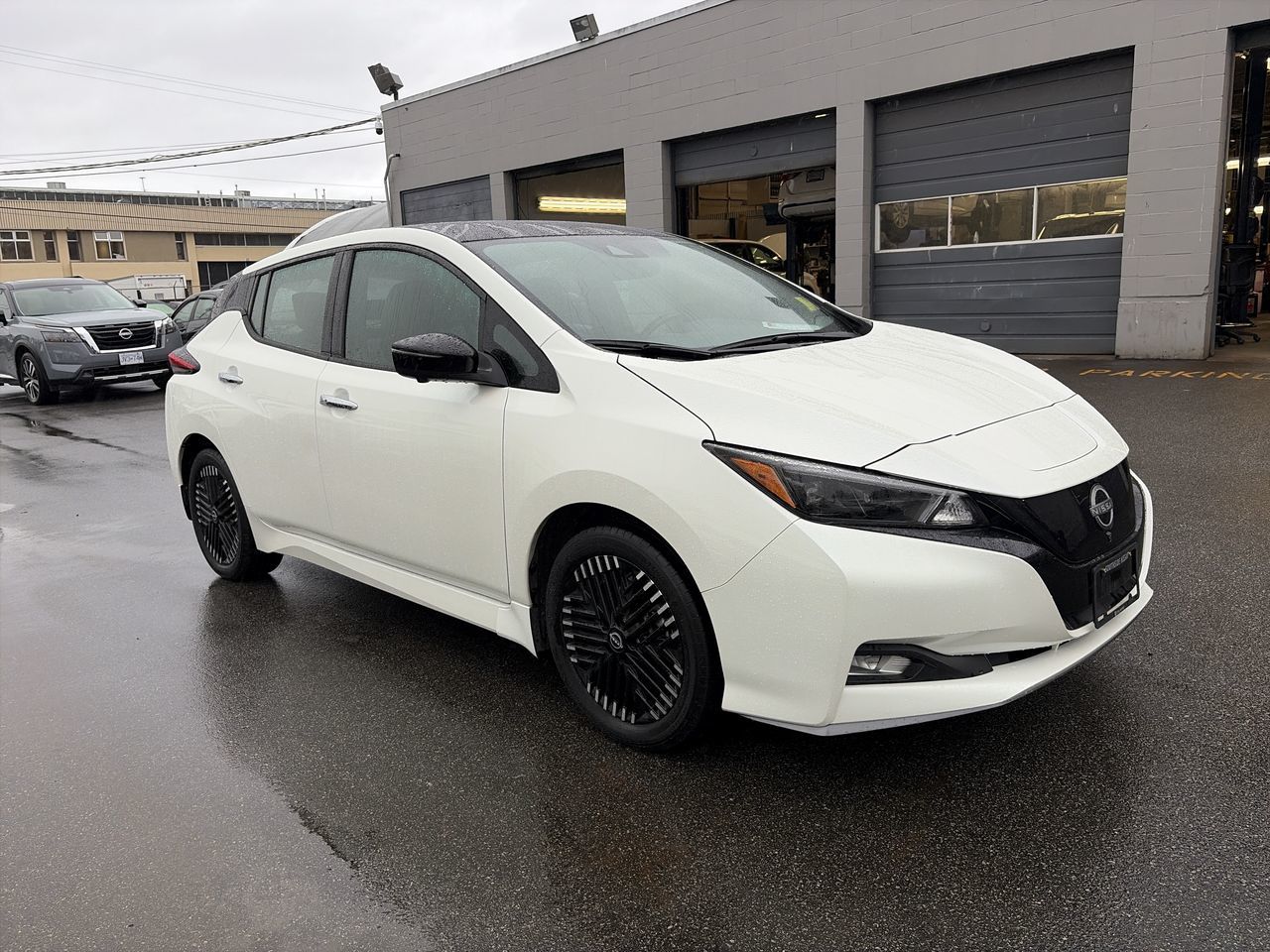2023 Nissan Leaf