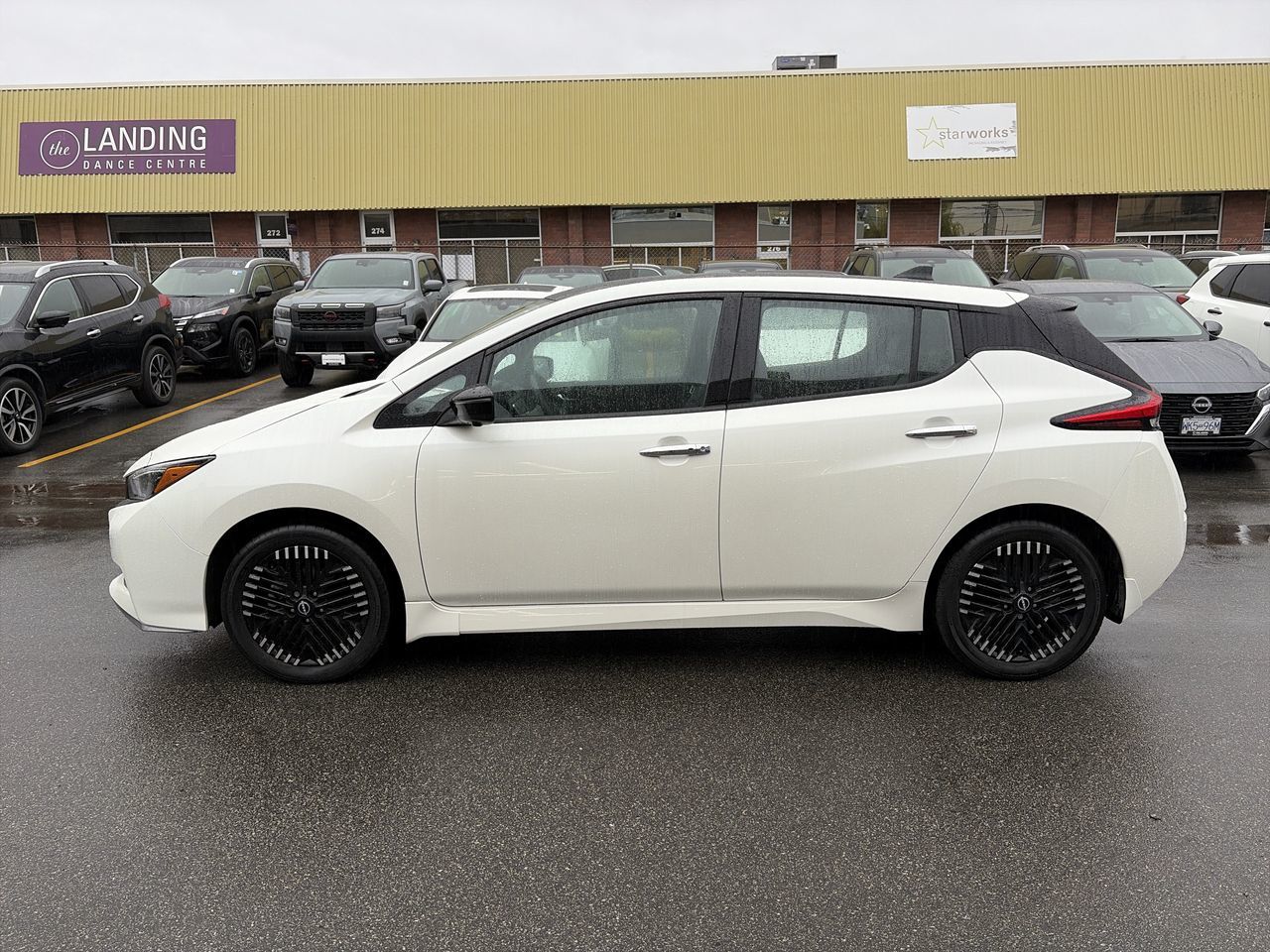 2023 Nissan Leaf