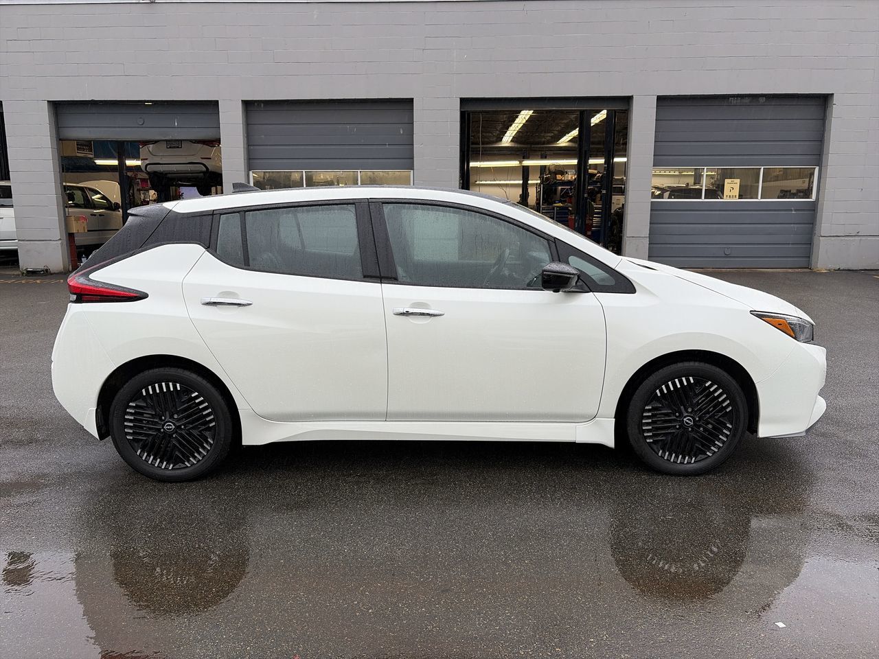 2023 Nissan Leaf