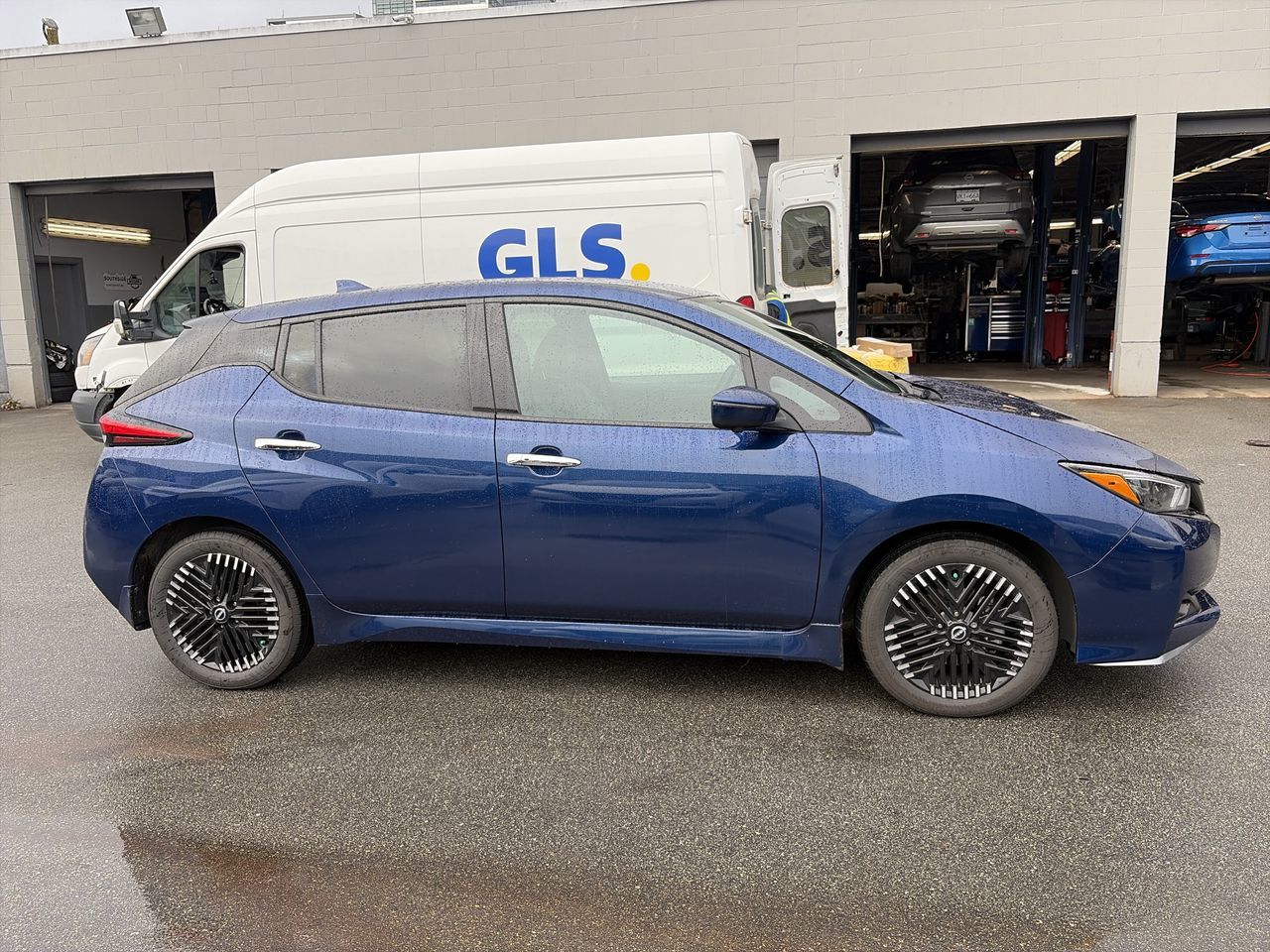 2023  Leaf