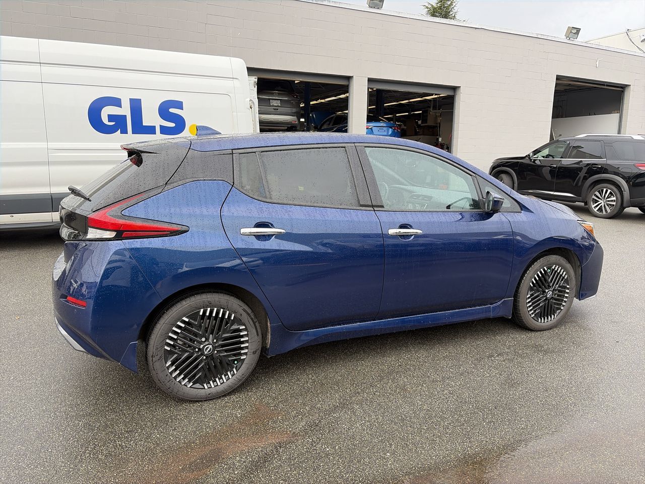 2023  Leaf