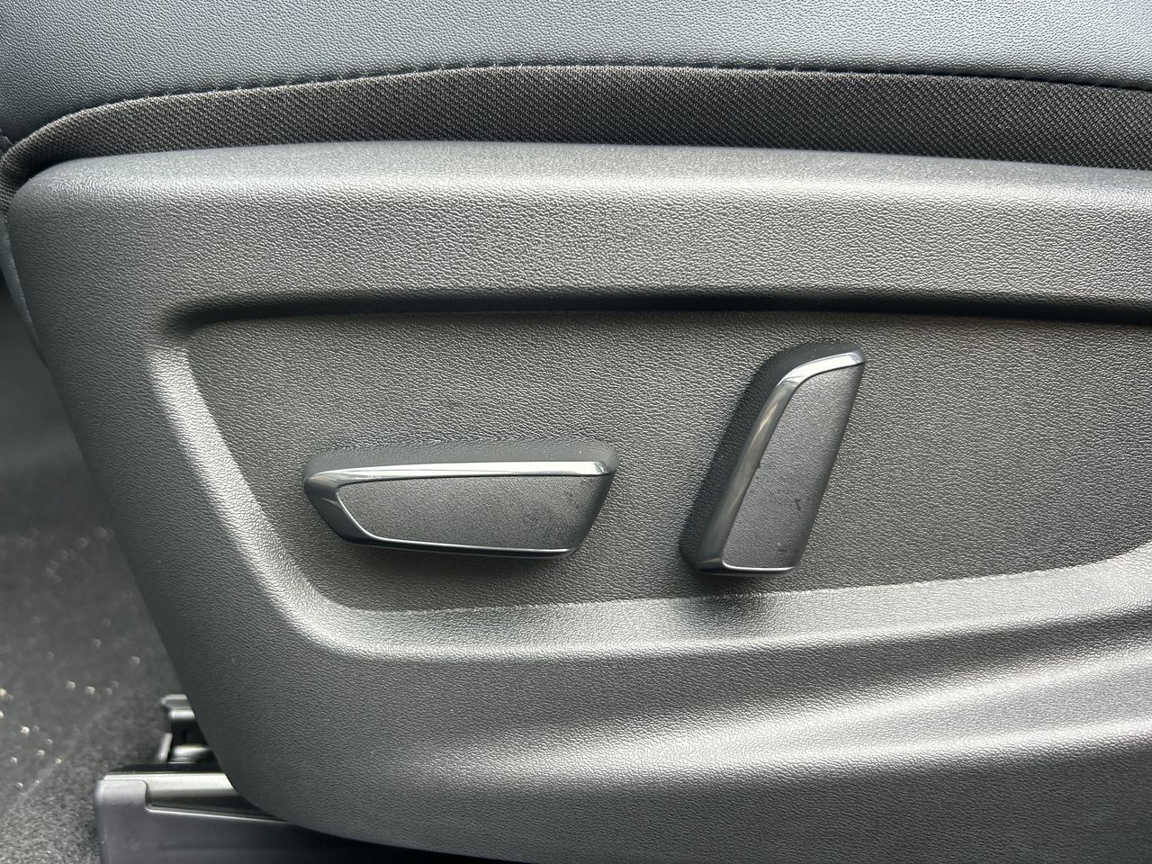2026 Nissan LEAF